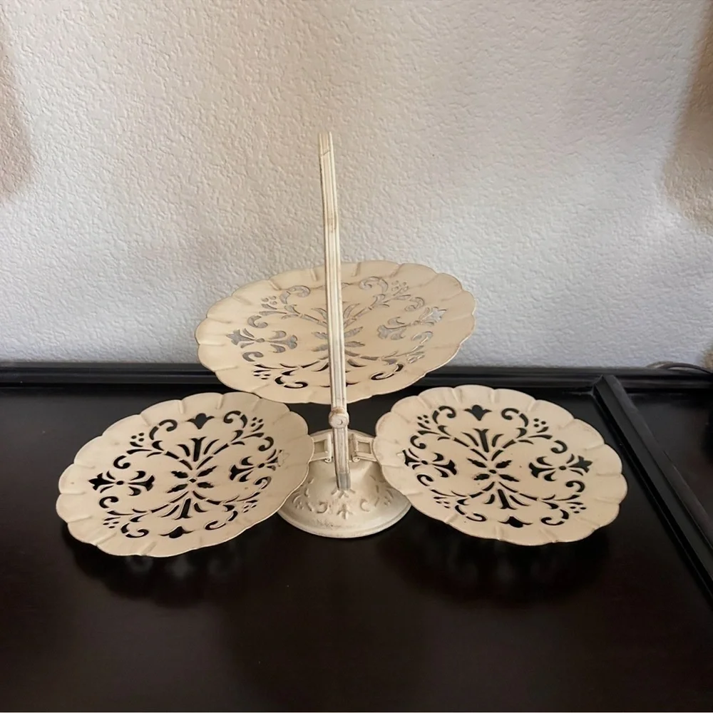 Vintage Shabby Chic Flower Decorated 3Tier Serving Platter Cream Filigree cutout